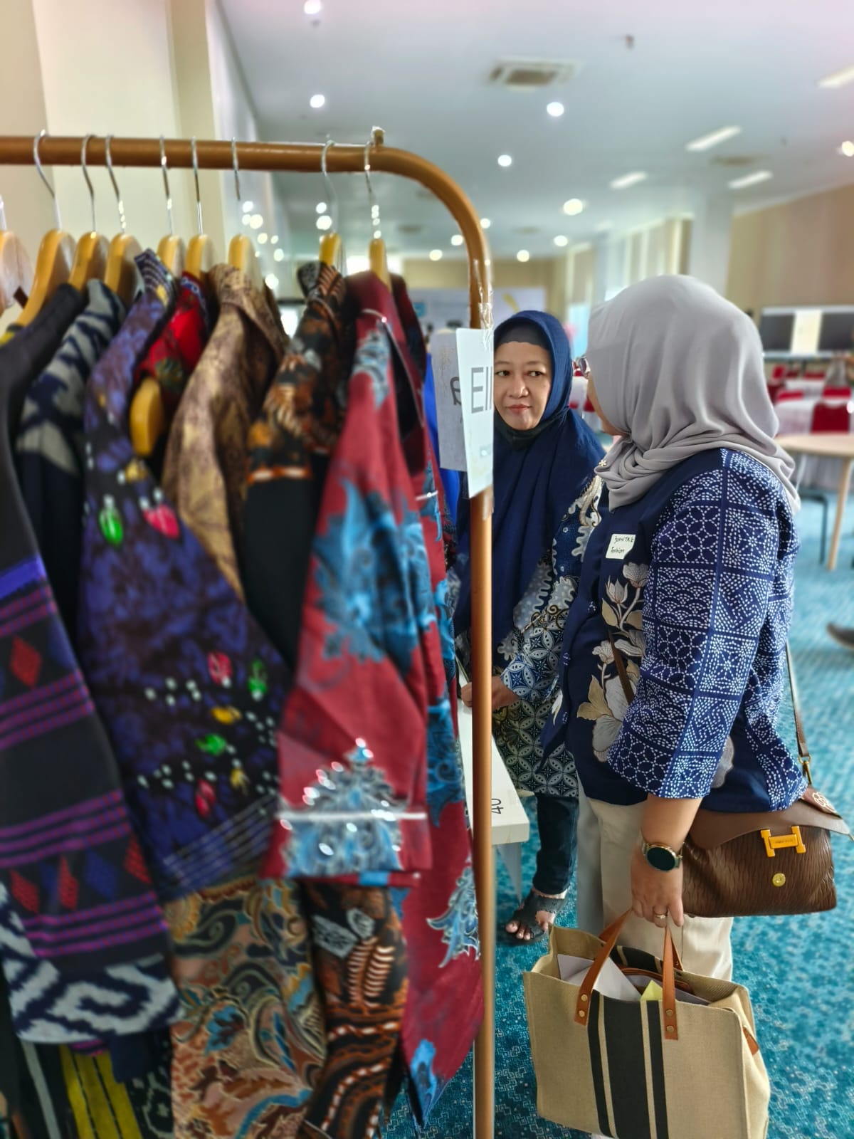 about ellena fashion indonesia (2)