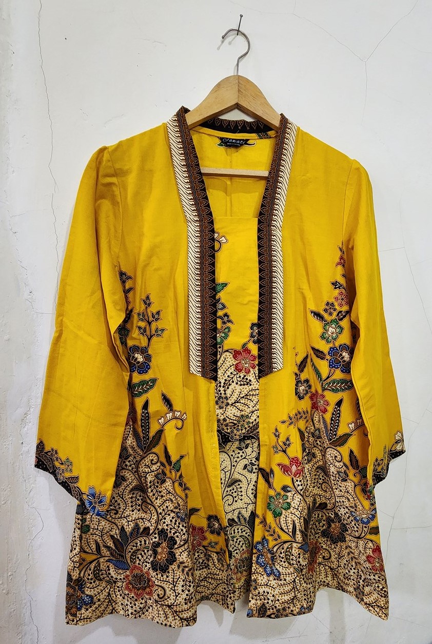 1 Womens Batik Yellow Leaf