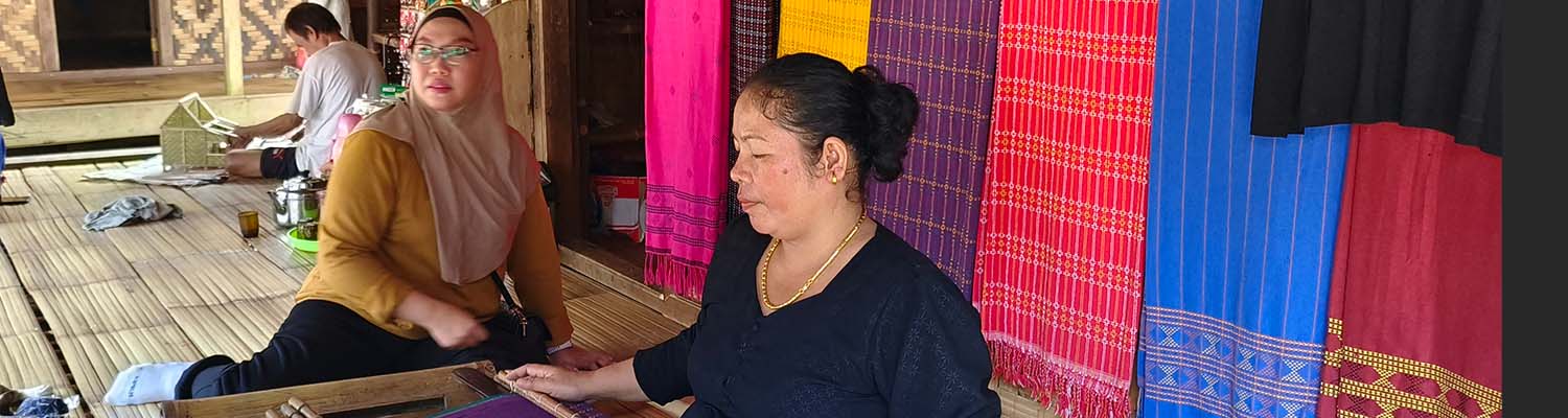 Slide Ellena Fashion 2